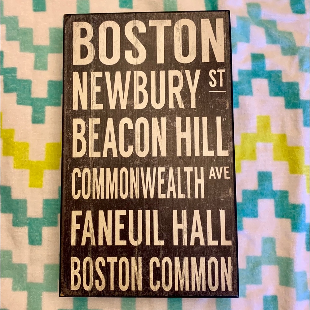 Boston attraction sign